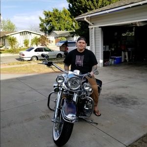 Meet your Posher, Eric